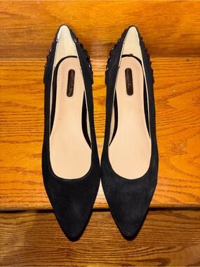 mark. Black Pointed Toe Suede Flats